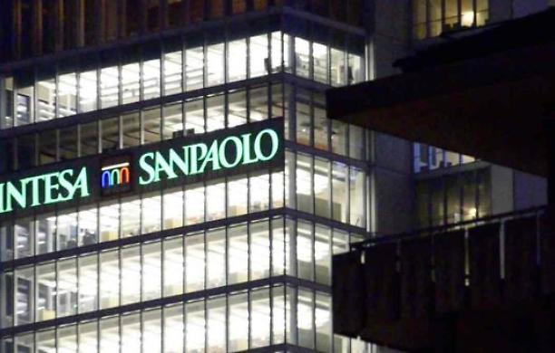 Da Intesa Sanpaolo la donazione da 10 milioni per l'accoglienza del popolo ucraino