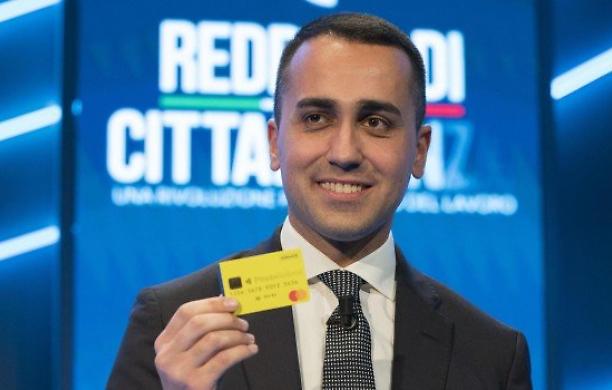 Reddito di cittadinanza, tra furbetti e scrocconi Di Maio non ha abolito la povertà: oltre 5 milioni a chi non ne aveva diritto