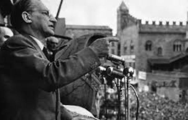 Come nel 1948, l'Italia a un bivio