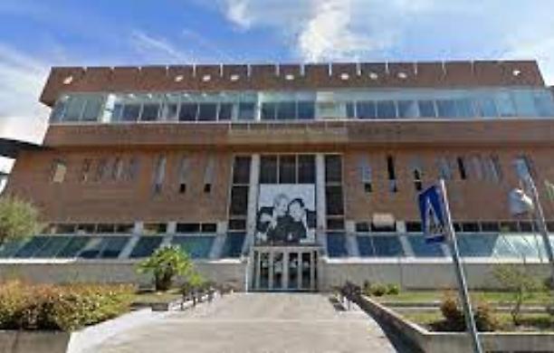 Il Tribunale di Pesaro vuole vederci chiaro sulla bontà dei vaccini anti-Covid e sugli effetti provocati nelle persone