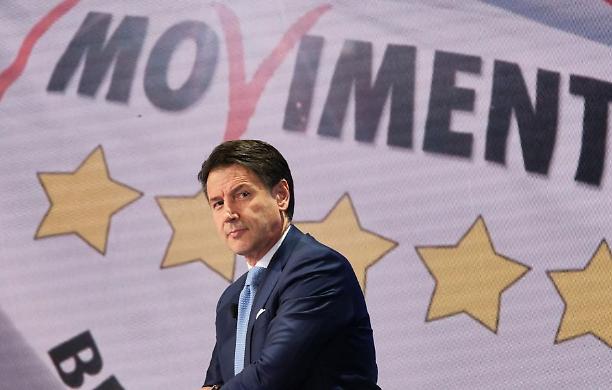Via alle autocandidature nel Movimento 5 Stelle per le parlamentarie del 16 agosto