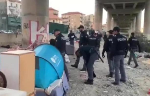 Immigrazione clandestina: operazione "pantografo", a Ventimiglia arrestati 13 trafficanti