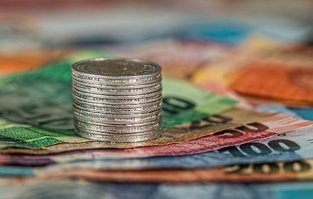 Navigare nel rimbalzo economico dell'Italia: i protagonisti e i passi avanti