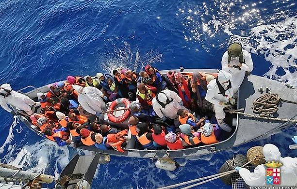Altra strage di migranti nel Canale di Sicilia: col Governo Meloni 100mila sbarchi, 900 morti