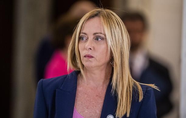 Salario minimo, massima tensione. Opposizioni a Meloni: «Prima convoca l'incontro e poi cerca l'incidente per farlo saltare»