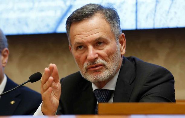 E' scontro aperto tra Fratelli d'Italia e Lega sul terzo mandato.  Balboni (FdI): "Siamo contrari e votiamo contro"