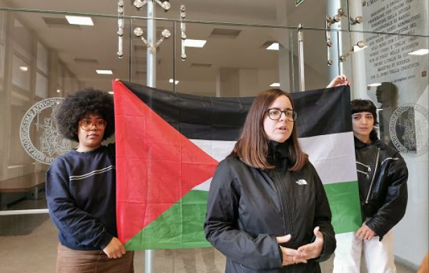 Studenti di Napoli: «Molinari diffonde fake news sul genocidio in Palestina, non può pretendere pure le Università ammaestrate»