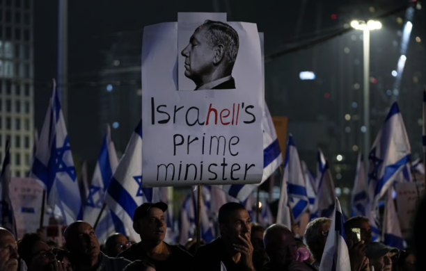 In 100mila  contro Netanyahu per chiedere che vada via dal governo di Israele