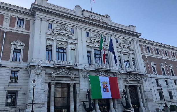 Vuoi lavorare al Ministero della Difesa? Partecipa a questo concorso pubblico per 1.000 posti 