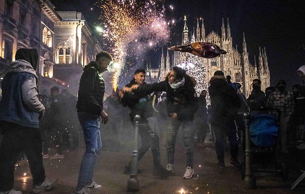 Capodanno di Fuoco: Un Bilancio di Feriti e Interventi in Italia