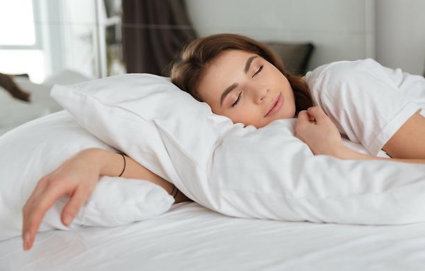 Monitorare il sonno con App e Wearable: benefici e limiti della Sleep Tech 