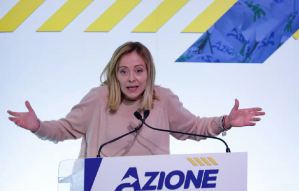 Da Meloni alla Picierno, il congresso di Calenda e la fiera delle amenità in Azione