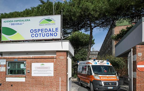 epatite A a Napoli, boom di ricoveri al Cotugno: cosa sappiamo e come proteggersi