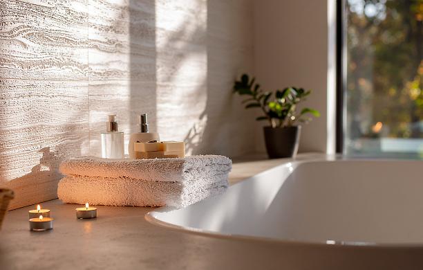 Bagno effetto spa: materiali, luce e dettagli per un ambiente rilassante