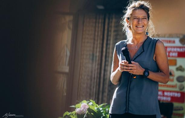 Ilaria Marchioni: &laquo;Il tempo non si gestisce, si vive. Ecco come contrastare la corsa quotidiana e lo stress del digitale&raquo;